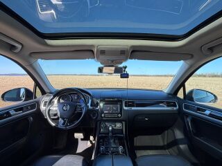Volkswagen Touareg 3.0 180кВ