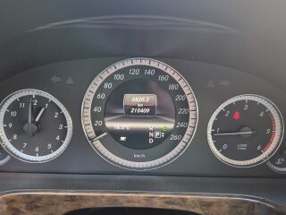 Mercedes-Benz E 220 CDi 2.1 125кВ