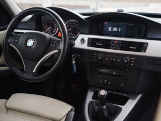 BMW 330 3.0 190кВ