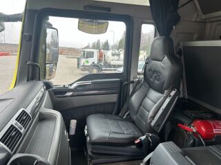 MAN TGX 33.680 6X4 BL V8 500kW