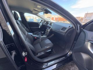 Volvo V40 2.0 110kW