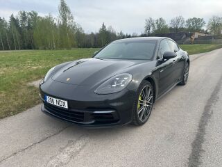Porsche Panamera 2.9 243кВ