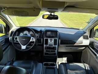 Chrysler Grand Voyager 2.8 120kW