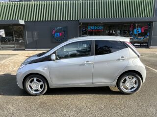 Toyota Aygo 1.0 51кВ