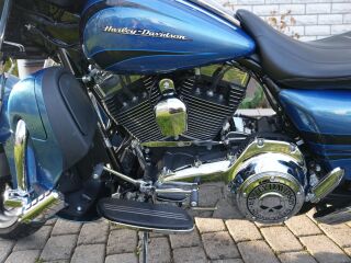 Harley-Davidson Street Glide FLHX V2 110ci 80kW
