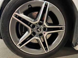 Mercedes-Benz CLA 200 AMG pakett 2.0 110kW