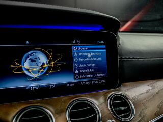 Mercedes-Benz E 220 AMG 2.0 143kW