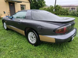 Pontiac Firebird 3.4 109kW