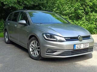 Volkswagen Golf 1.5 96кВ