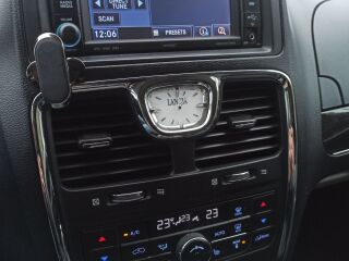 Lancia Voyager 2.8 120kW
