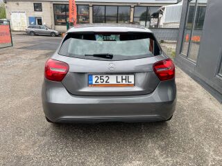 Mercedes-Benz A 180 FACELIFT 1.5 80kW