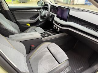 Skoda Superb Combi Selection m-Hybrid 1.5 TSI 110kW