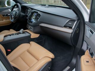 Volvo XC90 Inscription Intelli PRO Xenium Wntr Fullopt 2.0 B5 AWD KERS MHEV Kerghübriid 183kW