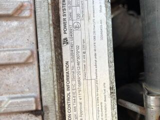 JCB JS130 LC + T4F 444 TA4-81E E1C 81kW