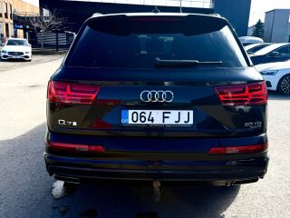 Audi Q7 Quattro S-Line 3.0 210kW