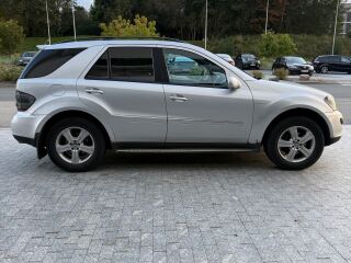 Mercedes-Benz ML 320 3.0 v6 165kW