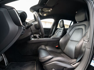 Volvo V60 D4 AWD R-Design 2.0 140kW