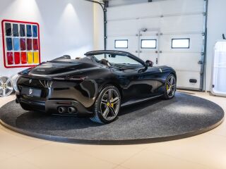 Ferrari Roma Spider 3.9 V8 456кВ