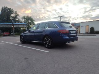 Mercedes-Benz C 300 2.0 225kW