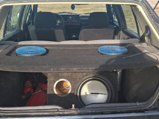 Volkswagen Golf 1.6 74kW
