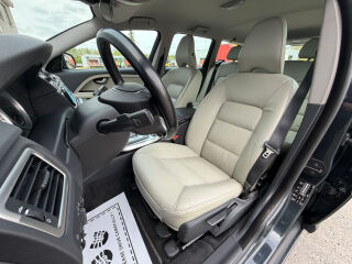 Volvo V70 Facelift Momentum 2.0 R5 D3 120kW