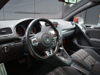 Volkswagen Golf GTI 2.0 TSI 155kW