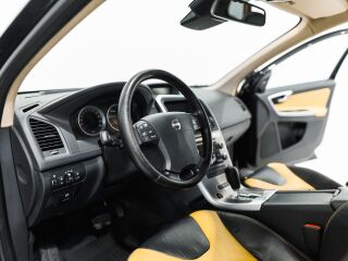 Volvo XC60 Summum AWD 2.4 120kW