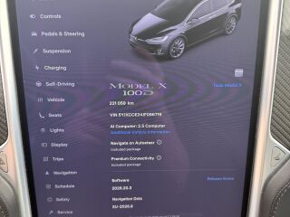 Tesla Model X 100D 158кВ