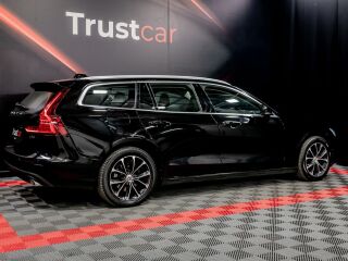 Volvo V60 D4 Momentum 2.0 140kW