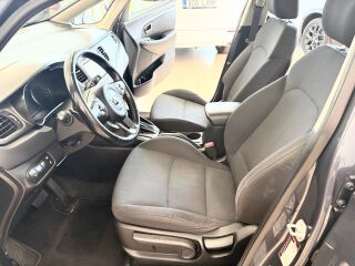 Kia Carens 1.7 100kW