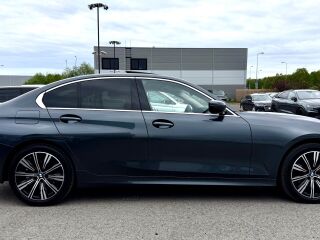 BMW 320 d xDrive Luxury Line 2.0 140kW