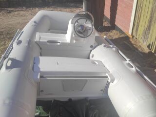 WalkerBay 310 RIB