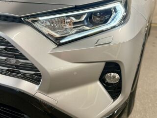 Toyota RAV4 Style + FL 2.5 131kW