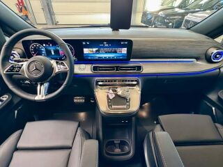 Mercedes-Benz V 300 Extra Lang 4matic AMG 2.0 R4 174kW
