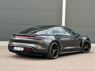 Porsche Taycan 4S Performance Battery Plus 420kW