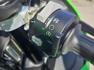 Kawasaki Ninja ZX - 10R 152kW