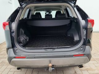 Toyota RAV4 Luxury Plus 131кВ
