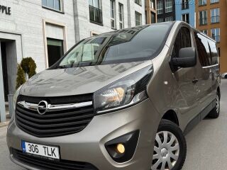Opel Vivaro Long Passenger 1.6 88кВ