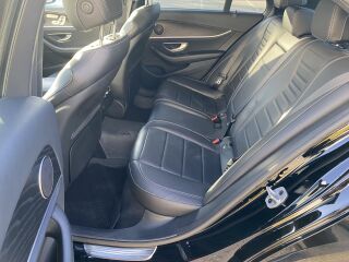 Mercedes-Benz E 220 2.0 147kW