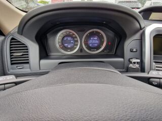 Volvo XC60 EXECUTIVE 4X4 AWD 2.4 R5 D5 136кВ