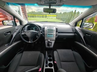 Toyota Corolla Verso 2.2 100kW