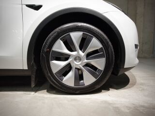 Tesla Model Y Long Range Dual Motor AWD 378kW