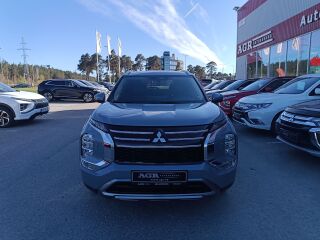 Mitsubishi Outlander Instyle 4WD 2.4 PHEV 225kW