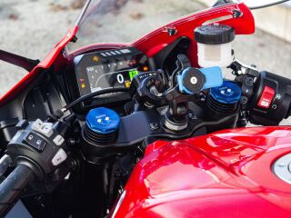 Honda CBR 600 RR Supersport Grand Prix Red HRC R4 DOHC 16V 89kW