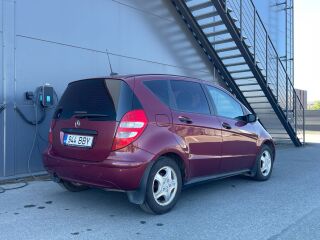 Mercedes-Benz A 150 Elegance 1.5 R4 70kW