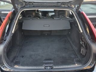 Volvo V90 MOMENTUM 2.0 D3 110кВ