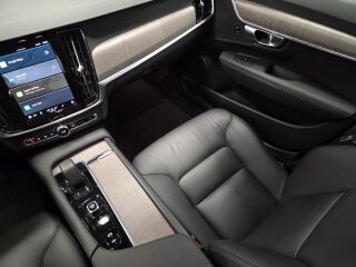 Volvo V90 Cross Country 2.0 145kW