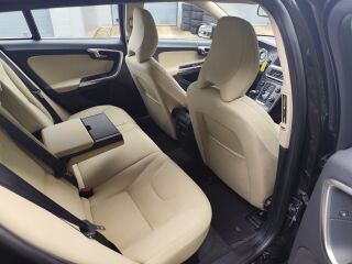 Volvo V60 MOMENTUM 1.6 R4 D2 84kW