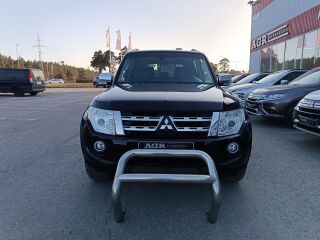 Mitsubishi Pajero Instyle Navi 4WD 3.2 DI-D 147kW
