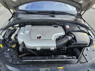 Volvo XC70 Summum 2.4 D5 136kW